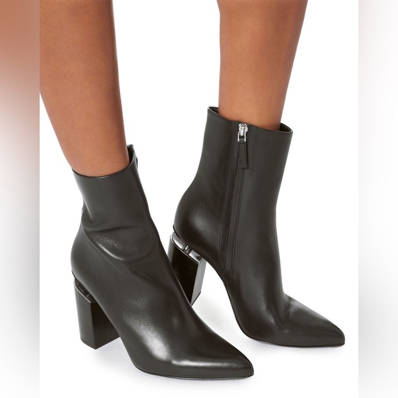 Alexander Wang 🔥 Kirby 🔥 Sculptural Black Leather Pointed-toe Booties 🙌 - Picture 7 of 12